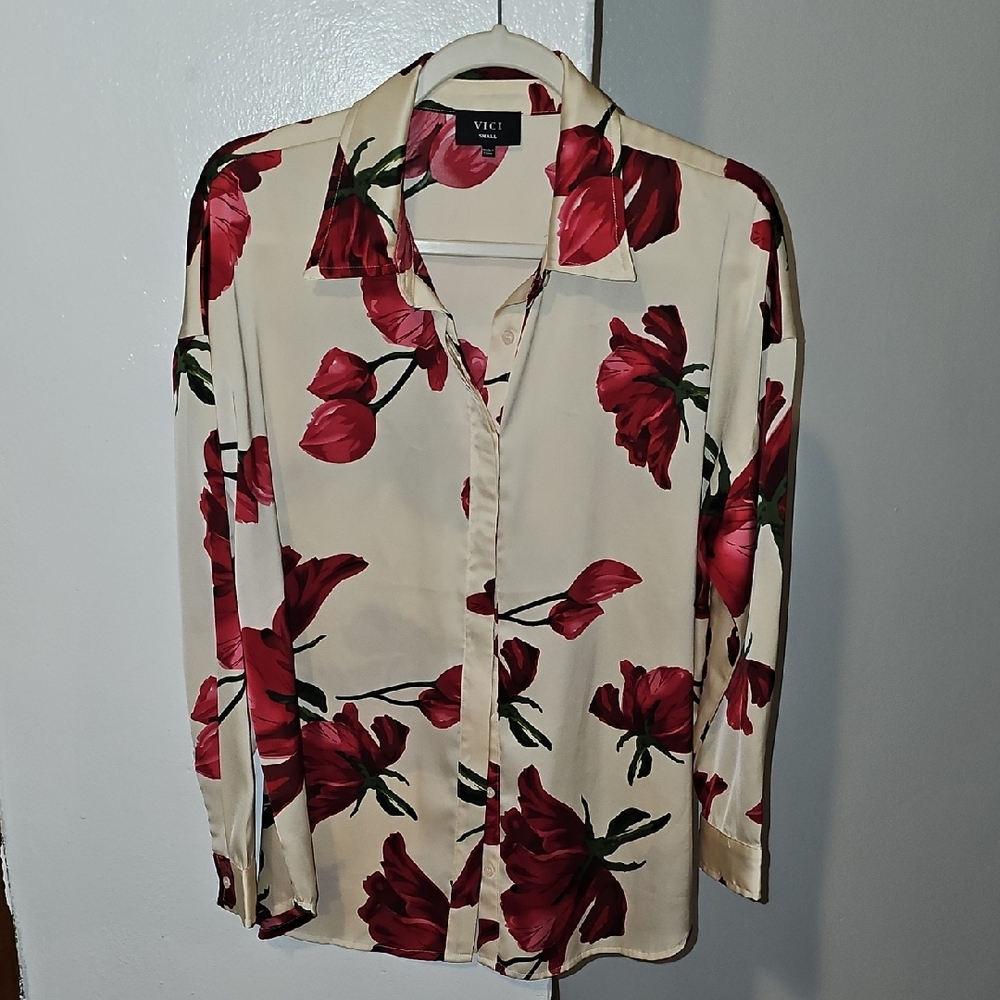 Vici Floral Button-Up Blouse